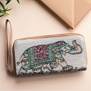 Boho Chic Elephant Embroidered Tapestry Zip Around Wallet Wristlet NEW